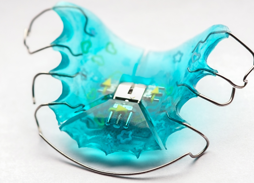 拡大床｜こばやし歯科