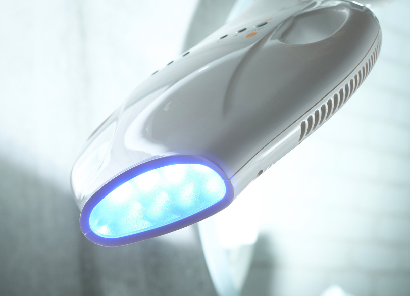 オフィスホワイトニング｜こばやし歯科